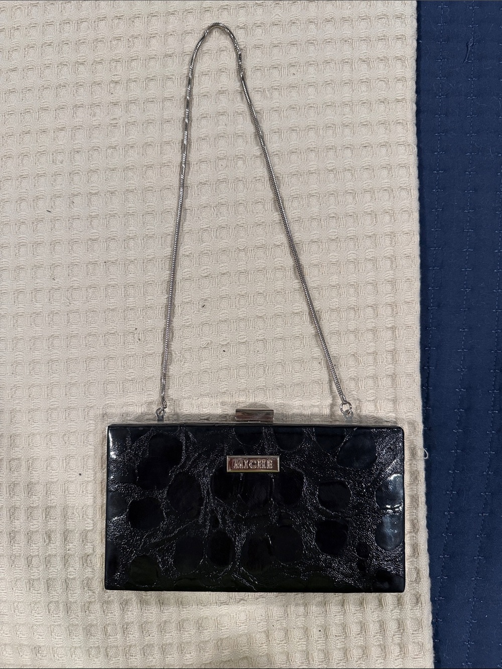 Miche Clutch Wallet in Black